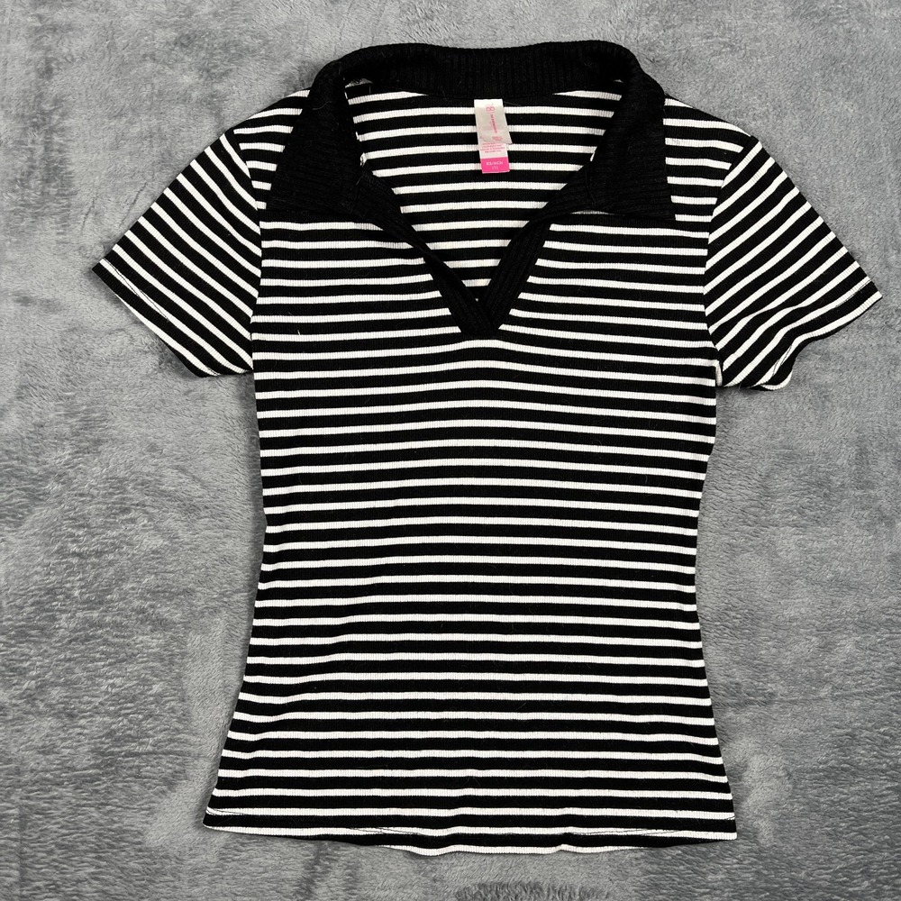 No Boundaries Polo Shirt Womens XS Black White Striped Golf Tennis Resort Wear
